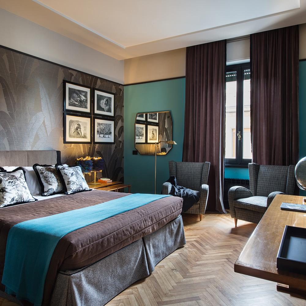accommodation Italy Florence 5 Velona's Jungle's bedroom: boutique hotels in Florence, Italy