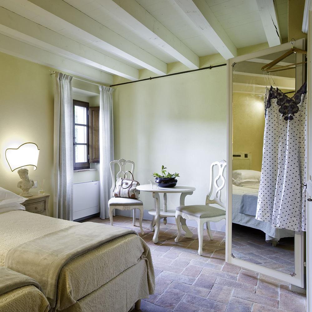 Luxury Florence Holidays Bedroom