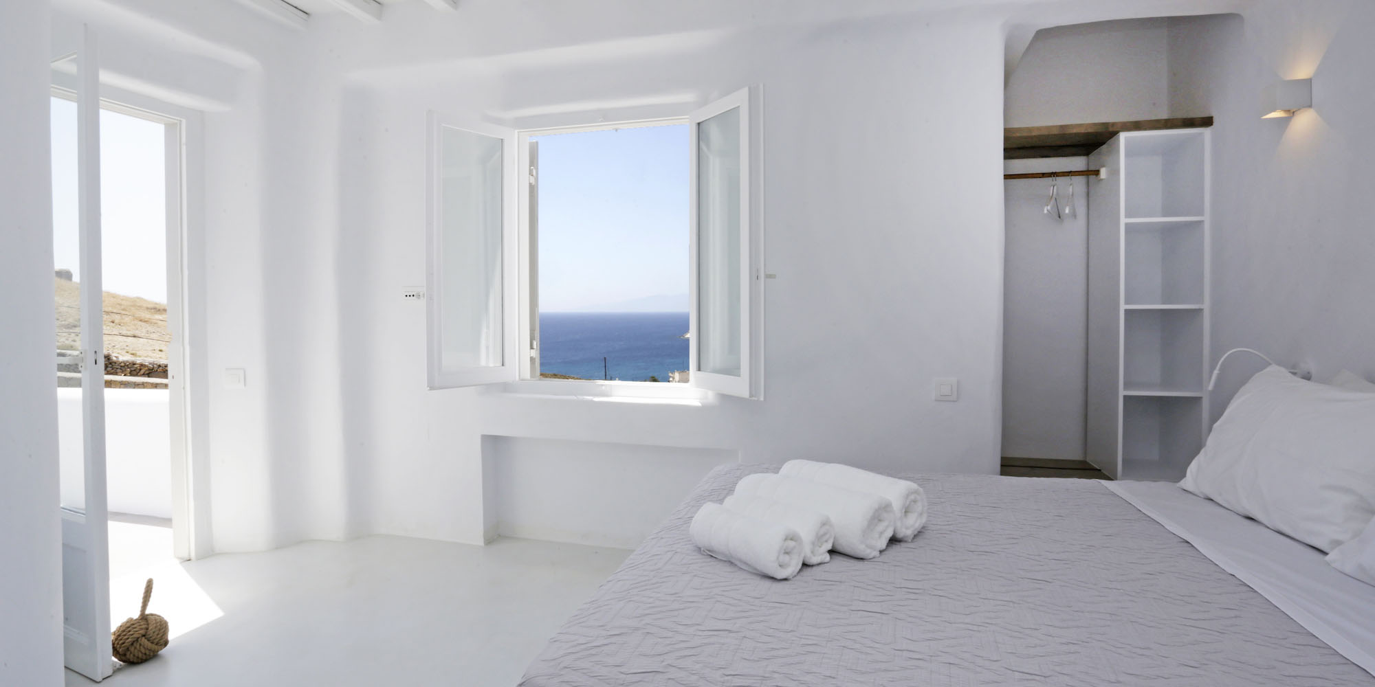 Case a Mykonos, Villa Lydia: white bedroom
