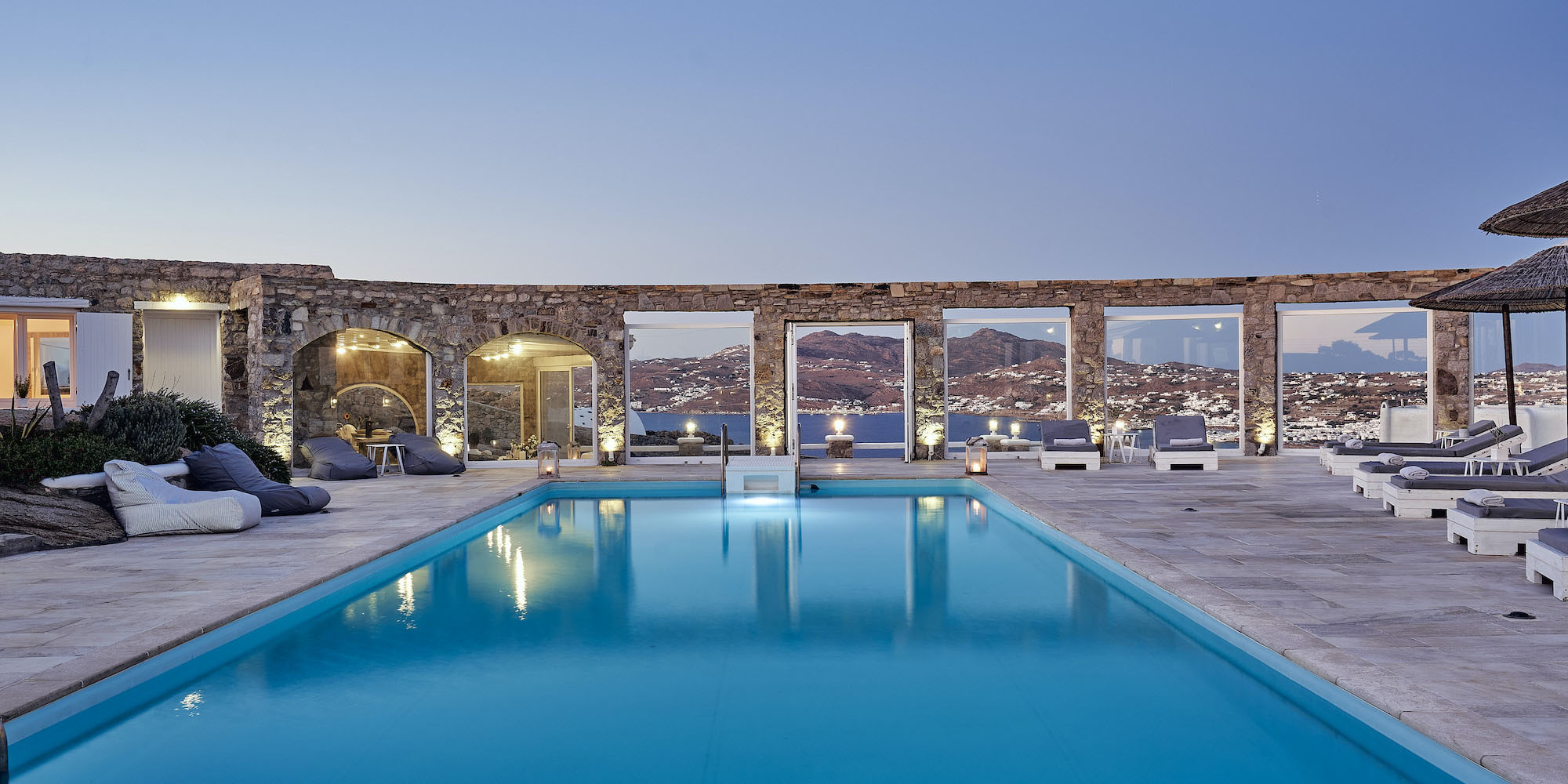 Ville a mykonos: Villa Petrolefko pool view