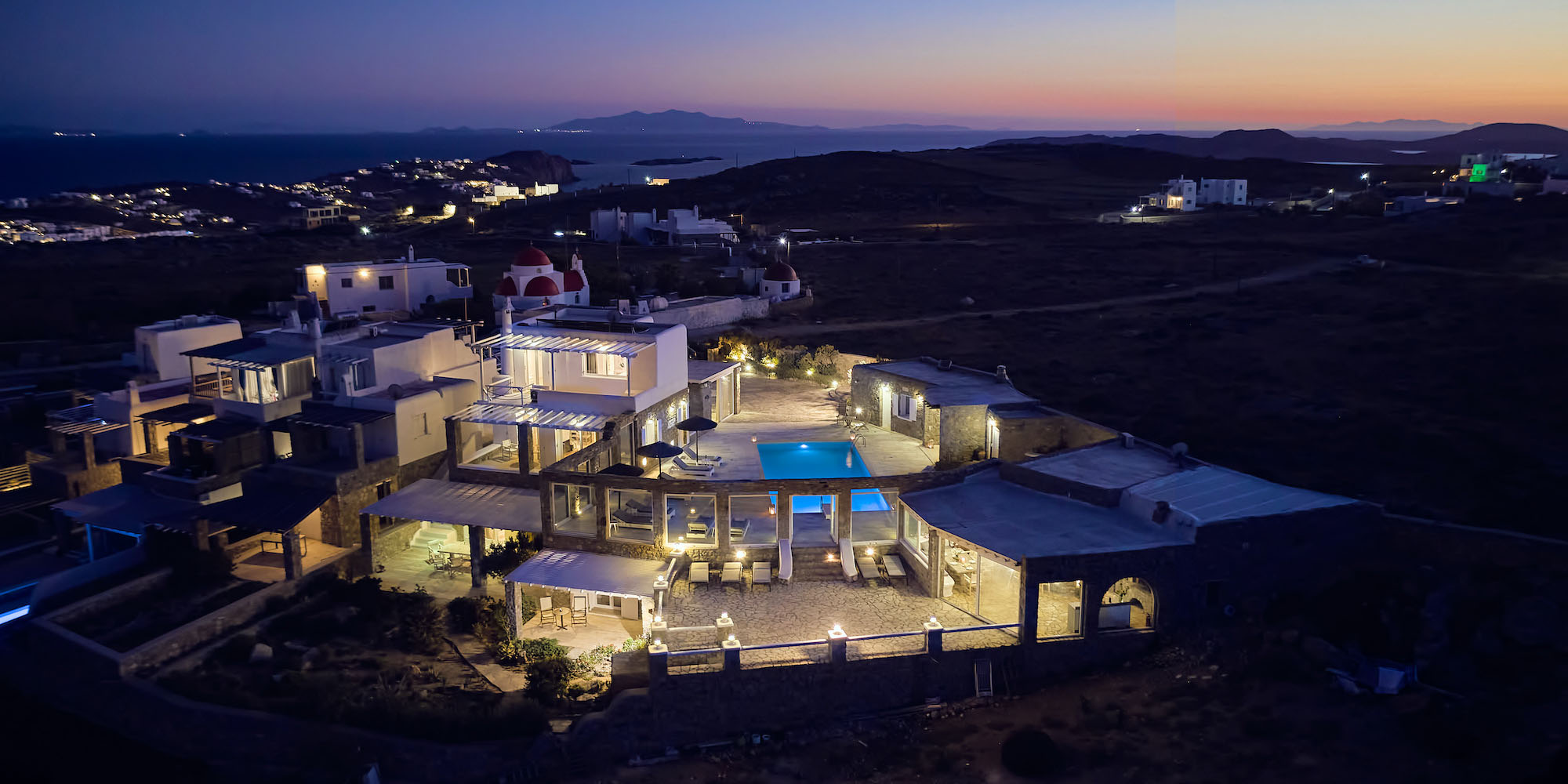 Ville a mykonos: Villa Petrolefko vity of Mykonos view by night