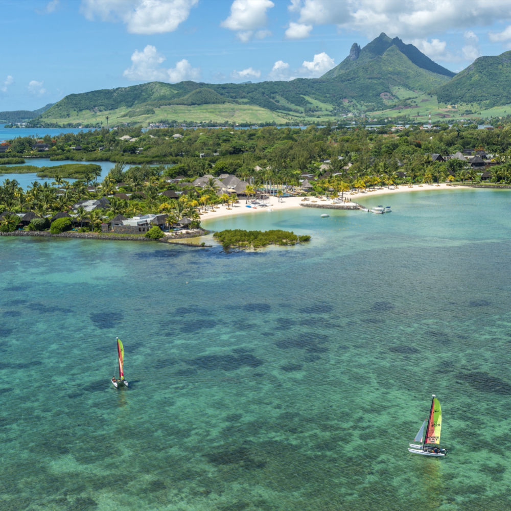 four season 5 star hotel mauritius island