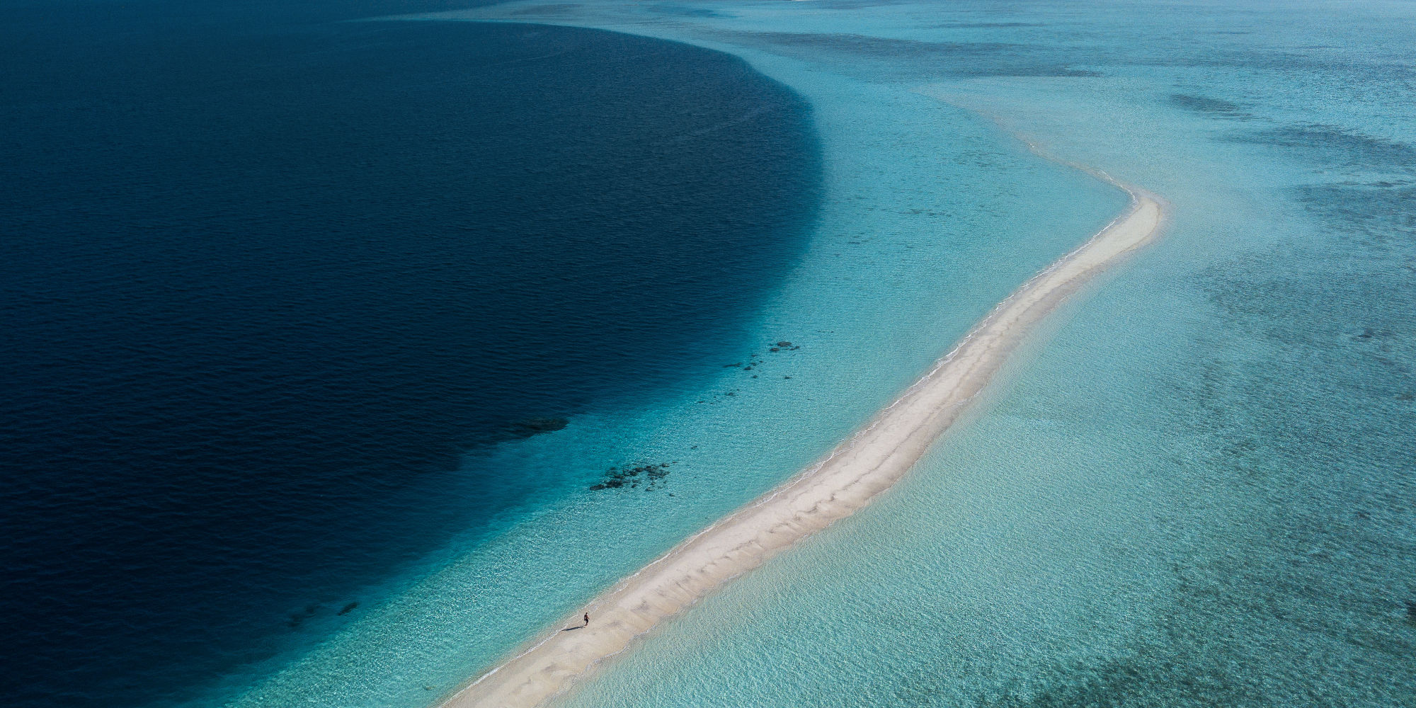 waters south male maldives resort como cocoa